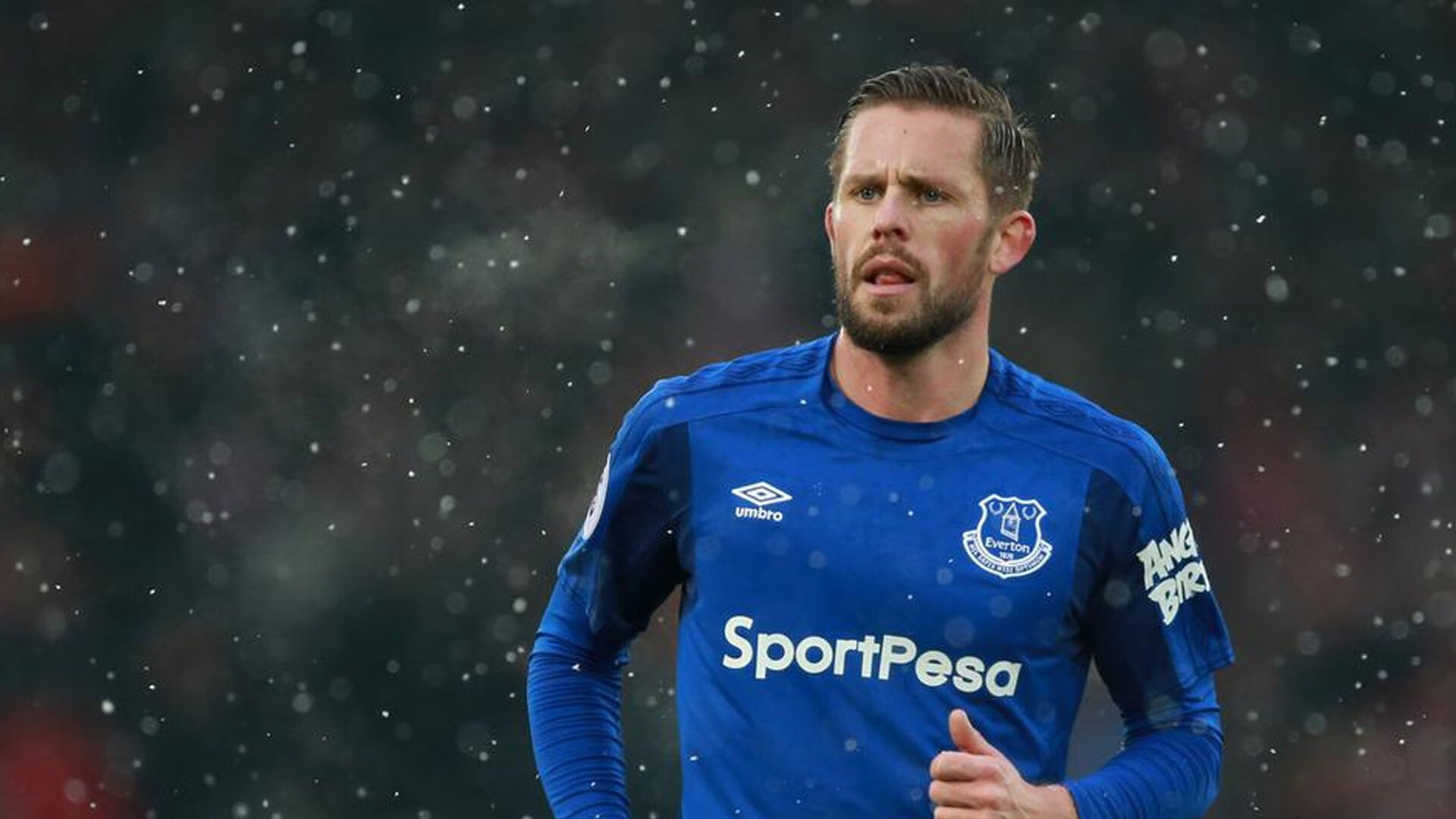 哈弗茨,从质疑到救赎,一记头球击碎荷兰的郁金香之梦